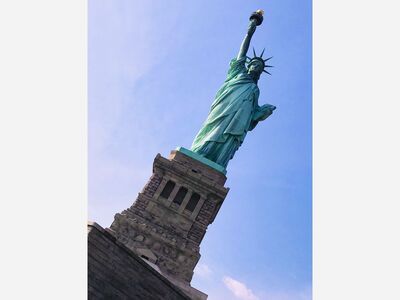 Llegará a Nueva York la pequeña hermana de Miss Liberty el 4 de julio próximo