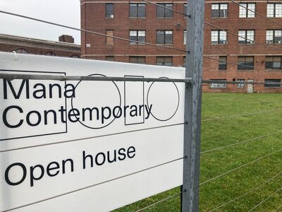 ES MANA CONTEMPORARY UN GRAN REPOSITORIO DE ARTE Y ESTÁ EN JERSEY CITY